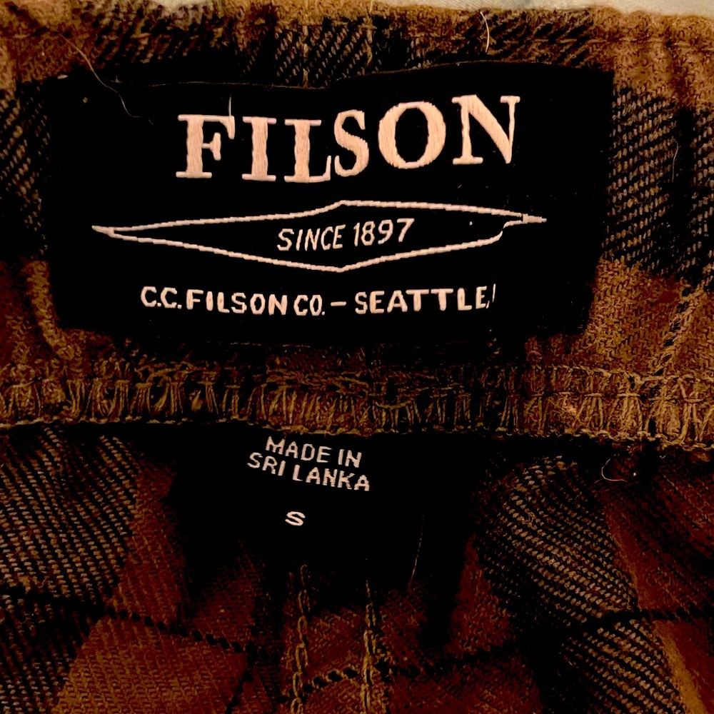 Filson Men’s pants, S, brown & black plaid, pockets, elasticized waist.